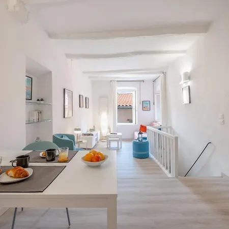 Le Seize, Cosy Au Coeur De La Vieille De Appartamento *